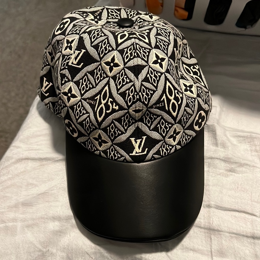 COPY - Louis Vuitton 1854 hat